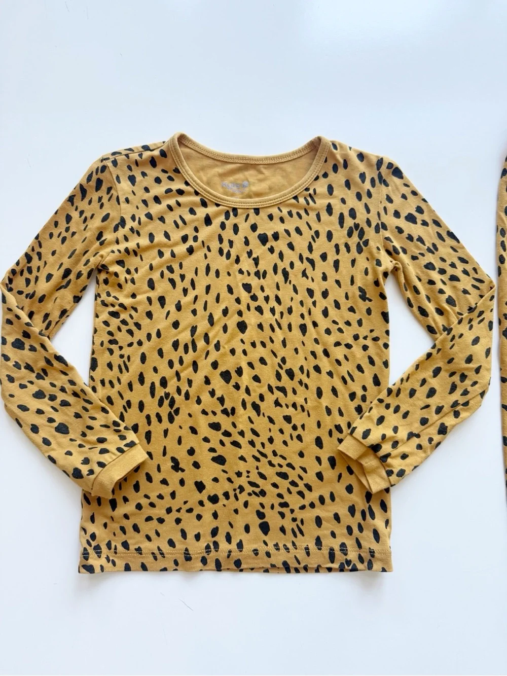 Kyte Baby Marigold Cheetah Bamboo Pajamas Size 4T